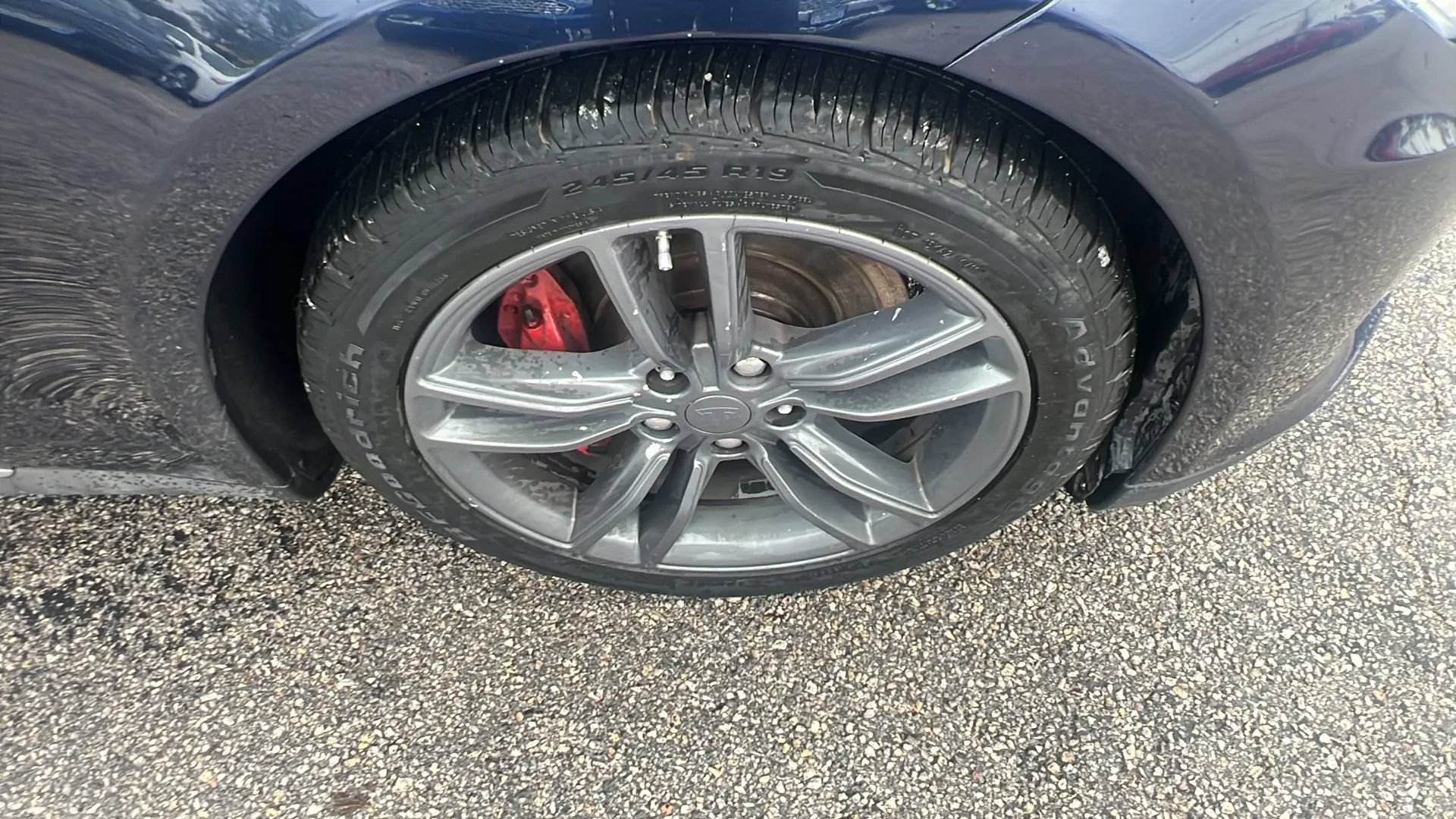 Used 2014 Tesla Model S 85 RWD image 24
