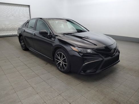 Used 2021 Toyota Camry SE image 13