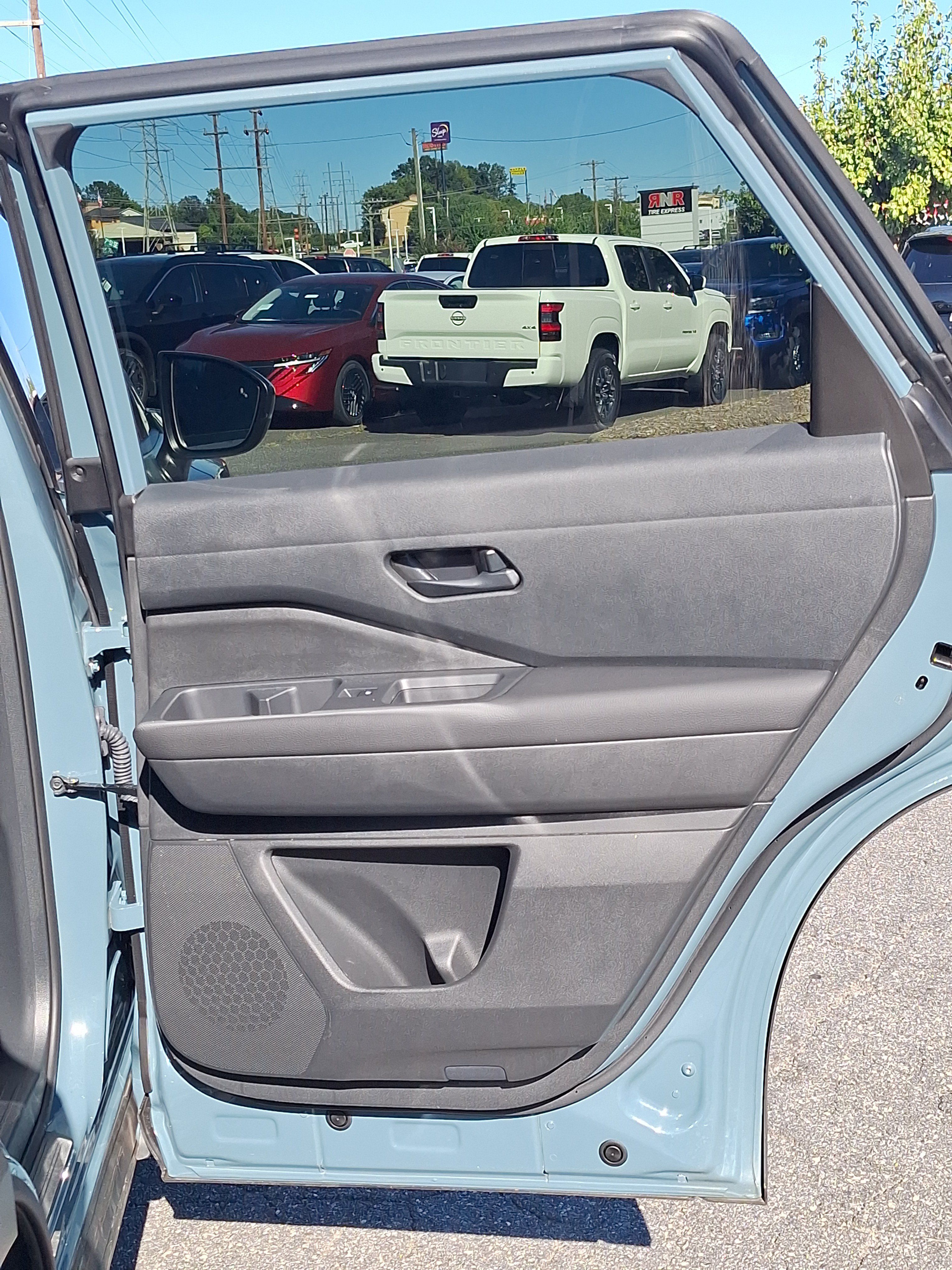 Certified 2026 Nissan Pathfinder Rock Creek w/ Rock Creek Premium Package AWD/4WD image 28