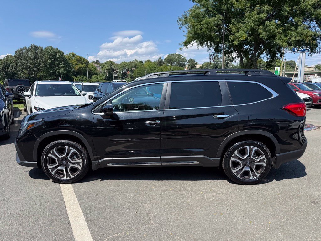 Used 2024 Subaru Ascent Touring AWD/4WD image 10