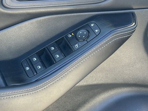 Certified 2023 Nissan Rogue SV w/ SV Premium B Package image 22