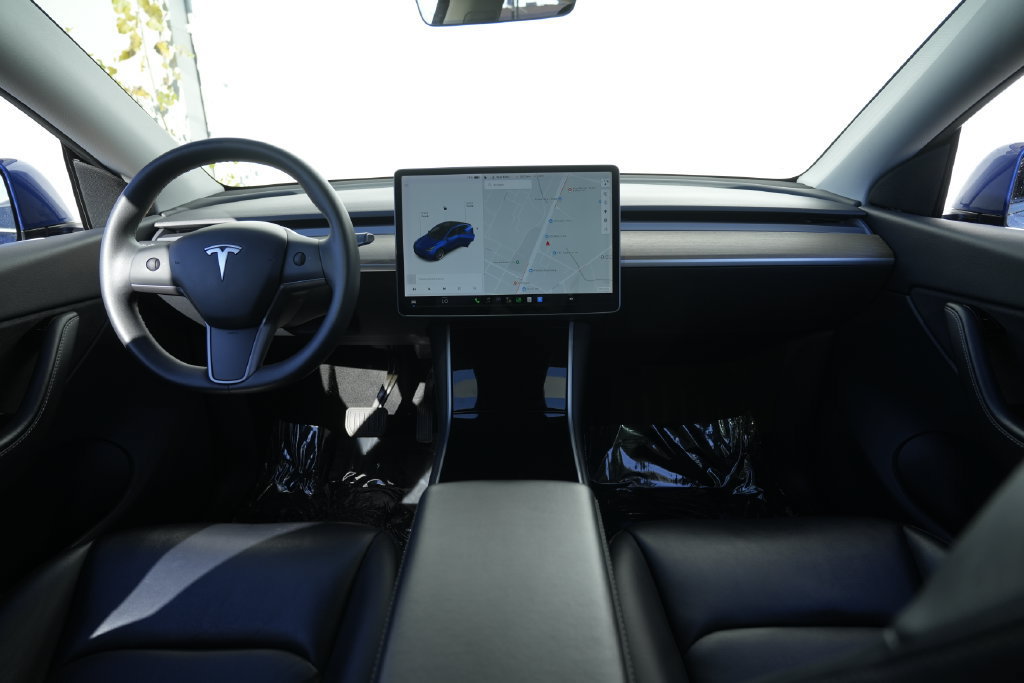 Used 2020 Tesla Model Y Long Range AWD/4WD image 39