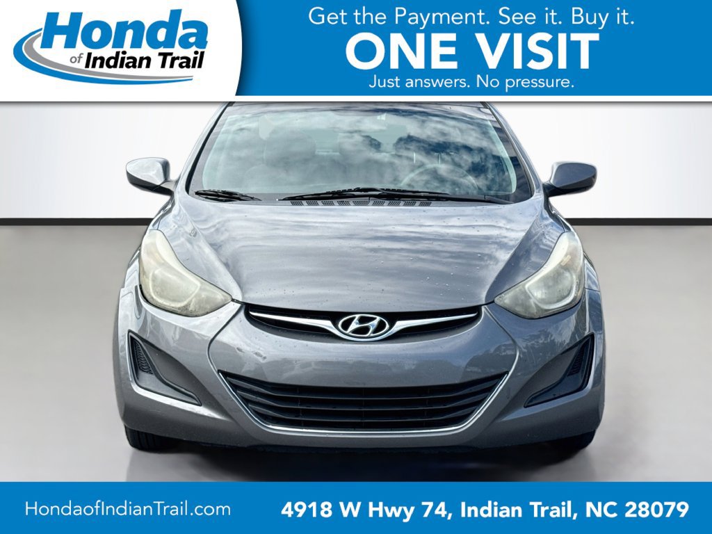 Used 2014 Hyundai Elantra SE FWD image 2