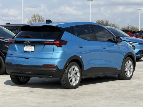 New 2027 Chevrolet Bolt LT image 4