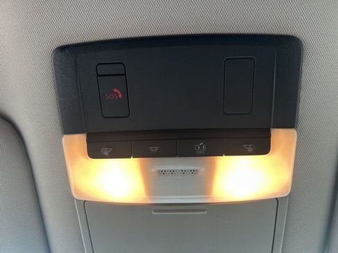 Certified 2023 Nissan Pathfinder SV w/ Black Appearance Package image 21