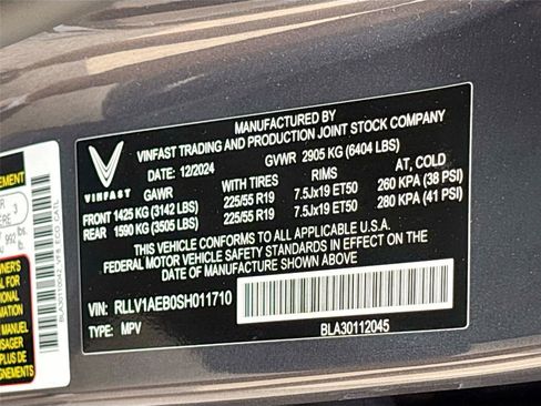 New 2025 VinFast VF 8 Eco AWD/4WD image 31