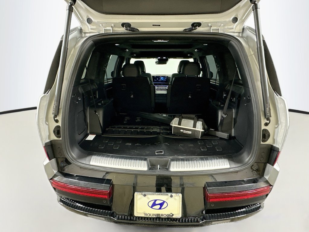 Certified 2025 Hyundai Santa Fe Calligraphy FWD image 24
