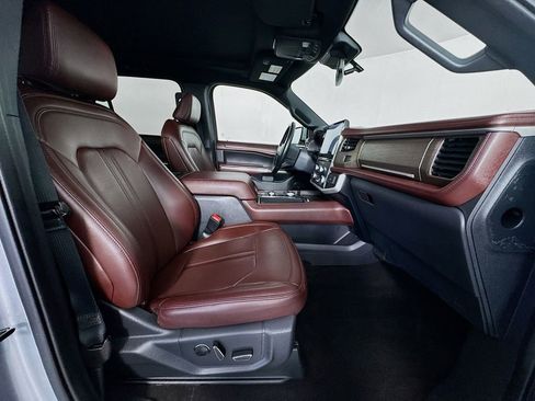 Used 2023 Ford Expedition Max Limited image 32