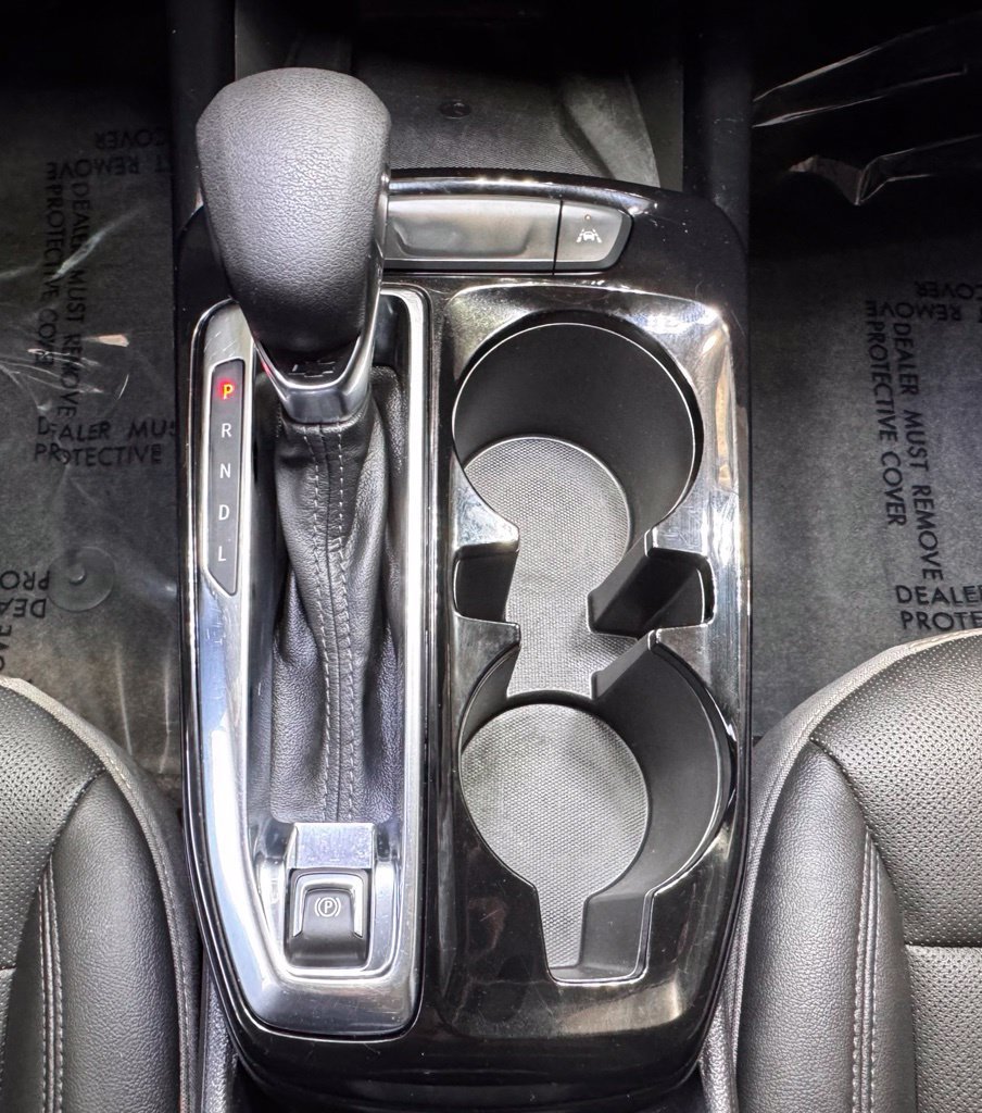 Used 2025 Chevrolet Trax ACTIV w/ Sunroof Package FWD image 32
