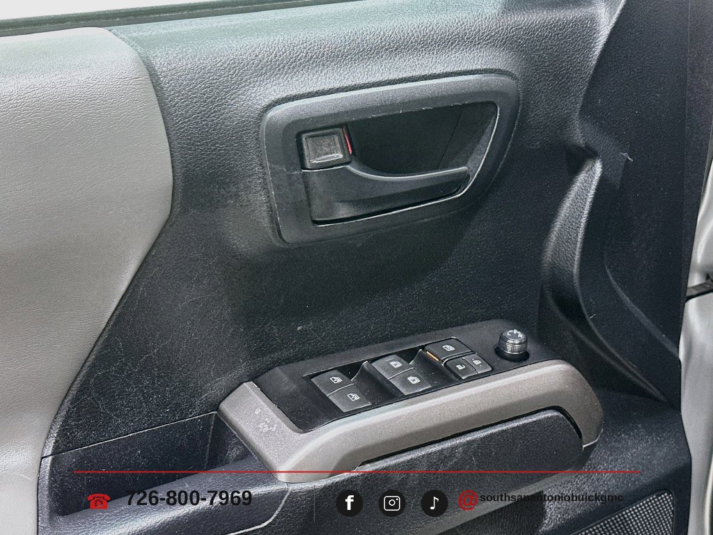 Used 2023 Toyota Tacoma SR5 RWD image 18
