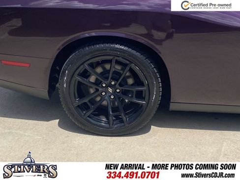 Certified 2021 Dodge Challenger R/T Scat Pack w/ Dynamics Package RWD image 11