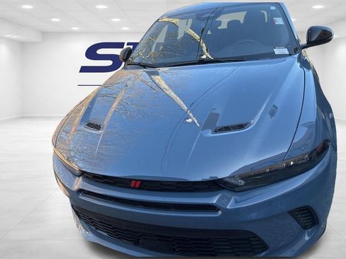 Used 2024 Dodge Hornet GT w/ GT Blacktop Package image 2