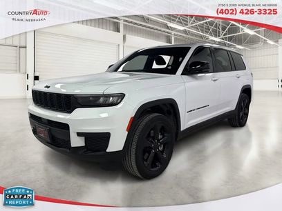 Used 2023 Jeep Grand Cherokee L Laredo