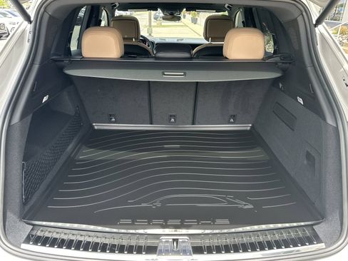 New 2026 Porsche Cayenne AWD/4WD image 14