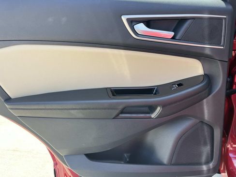 Used 2020 Ford Edge SEL w/ Convenience Package FWD image 21