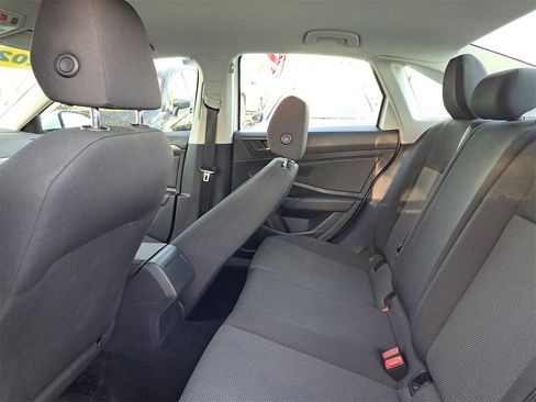 Certified 2021 Volkswagen Jetta S image 7