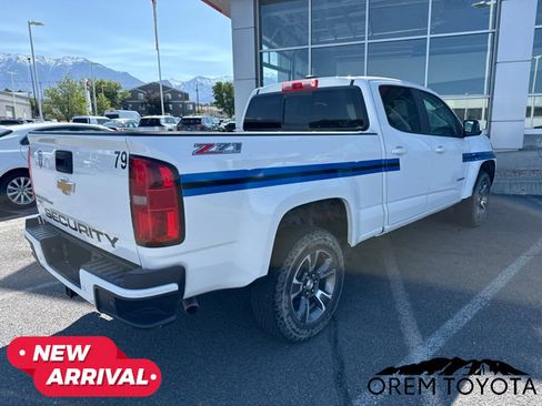 Used 2020 Chevrolet Colorado Z71 AWD/4WD image 17