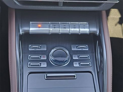 New 2026 Lincoln Nautilus Reserve w/ Jet Appearance Package image 18