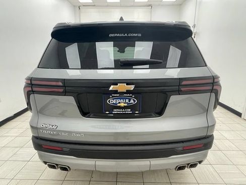 New 2026 Chevrolet Traverse LT w/ Sun and Wheel Package AWD/4WD image 21