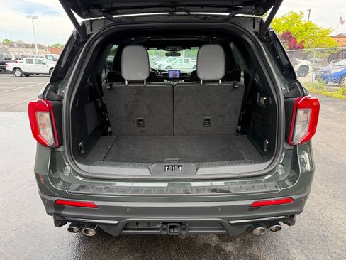 Used 2023 Ford Explorer ST w/ Equipment Group 401A AWD/4WD image 40