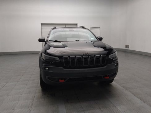 Used 2019 Jeep Cherokee Trailhawk image 14