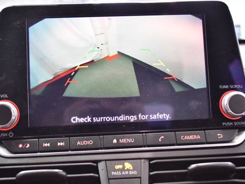 Used 2025 Nissan Altima 2.5 SV FWD image 23