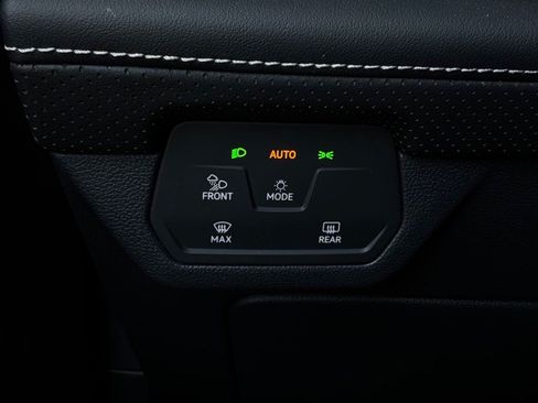 Used 2026 Volkswagen Atlas Cross Sport SE FWD image 25