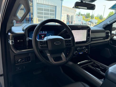Used 2026 Ford F350 Lariat w/ Black Appearance Package AWD/4WD image 13