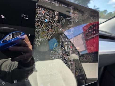 Used 2019 Tesla Model 3 Long Range image 22