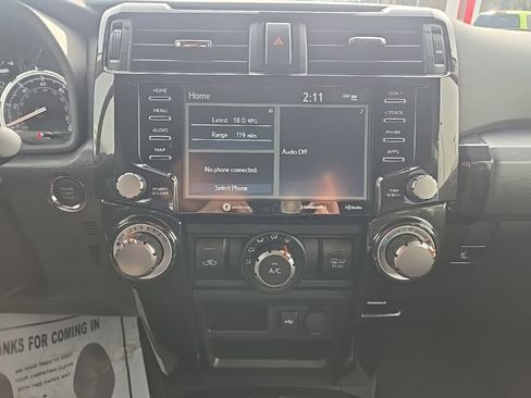 Used 2024 Toyota 4Runner TRD Off-Road image 18