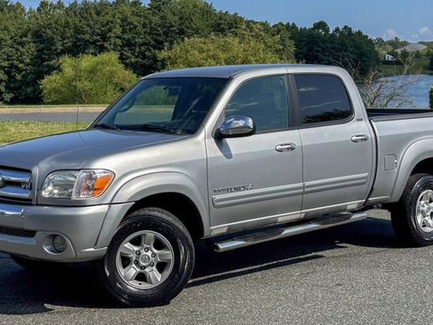 Used 2006 Toyota Tundra SR5 AWD/4WD image 3