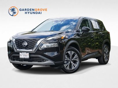 Used 2023 Nissan Rogue SV