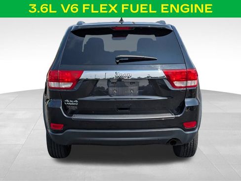 Used 2013 Jeep Grand Cherokee Laredo w/ Laredo E Group AWD/4WD image 9