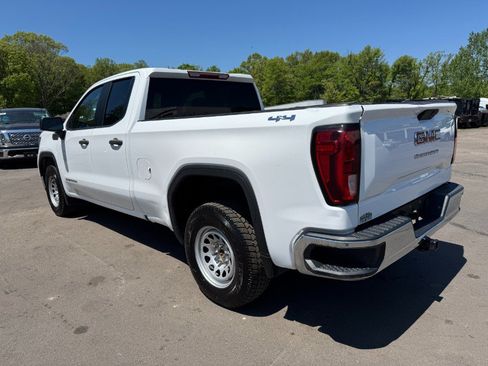 Used 2020 GMC Sierra 1500 4x4 Double Cab w/ Fleet Convenience Package image 3