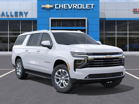 New 2026 Chevrolet Suburban LT w/ Comfort Package RWD image 8