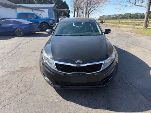 Used 2012 Kia Optima EX w/ Premium Pkg FWD image 2