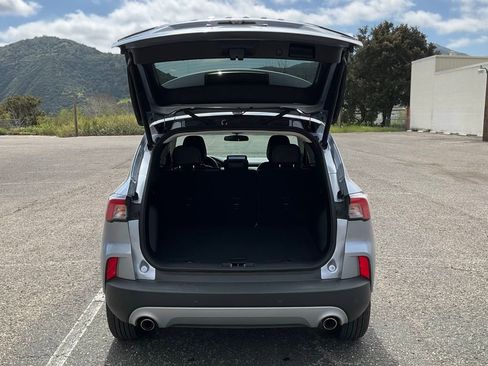 Used 2022 Ford Escape SEL w/ Technology Package image 13