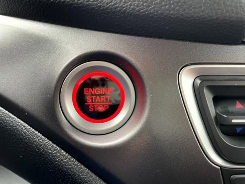 Certified 2022 Honda Pilot Special Edition image 17