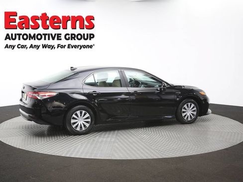 Used 2020 Toyota Camry LE w/ Fleet Convenience Package FWD image 42