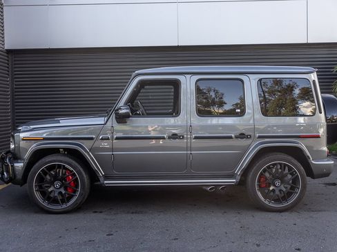 Used 2023 Mercedes-Benz G 63 AMG 4MATIC image 2
