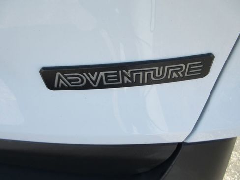 Used 2024 Toyota RAV4 Adventure image 10