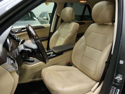 Used 2018 Mercedes-Benz GLE 43 AMG 4MATIC image 24