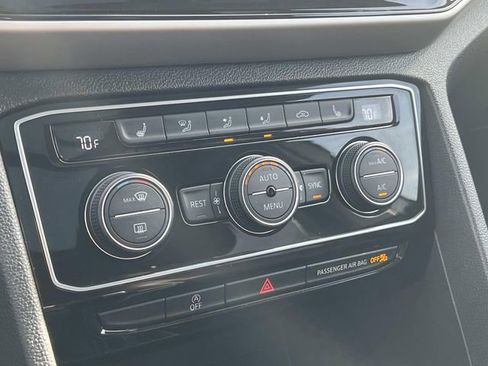 Used 2023 Volkswagen Atlas SE w/ Panoramic Sunroof Package image 20