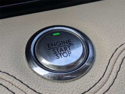 Used 2018 Lincoln Navigator Select image 34