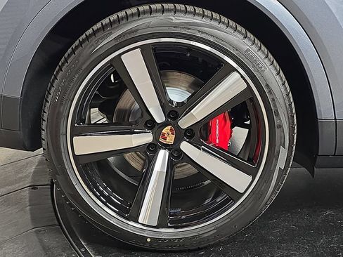 New 2026 Porsche Cayenne S AWD/4WD image 29