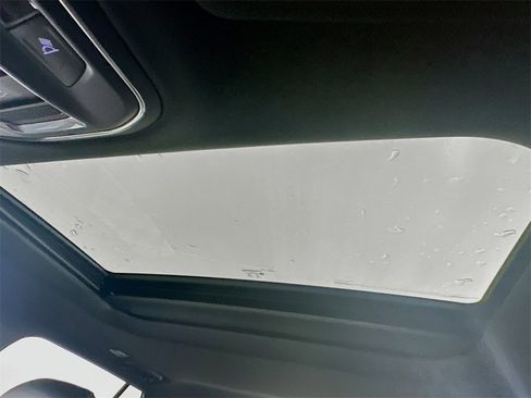 New 2025 Jeep Grand Cherokee Altitude image 14