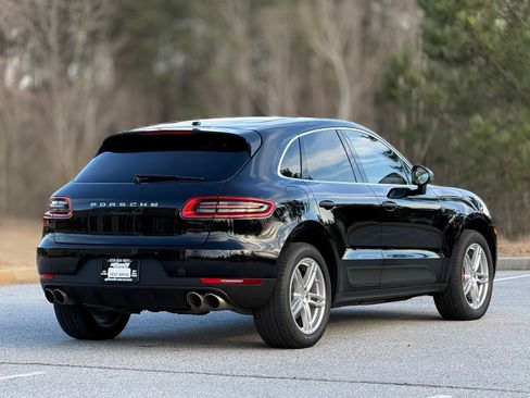 Used 2017 Porsche Macan S image 10