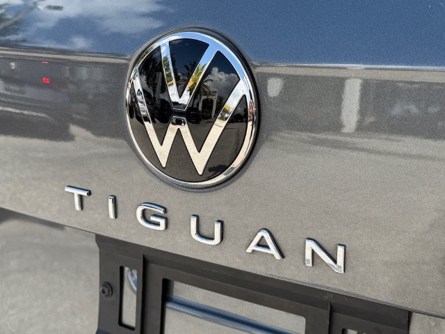 Used 2023 Volkswagen Tiguan S FWD image 9