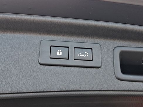 Used 2021 Subaru Forester Premium image 30