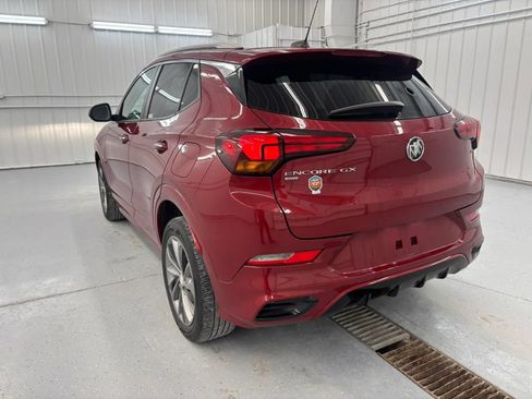 Used 2020 Buick Encore GX Select w/ Sport Touring Package AWD/4WD image 4
